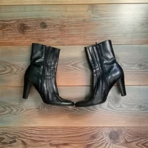 ANTONIO MELANI Black Leather Zipper Boots